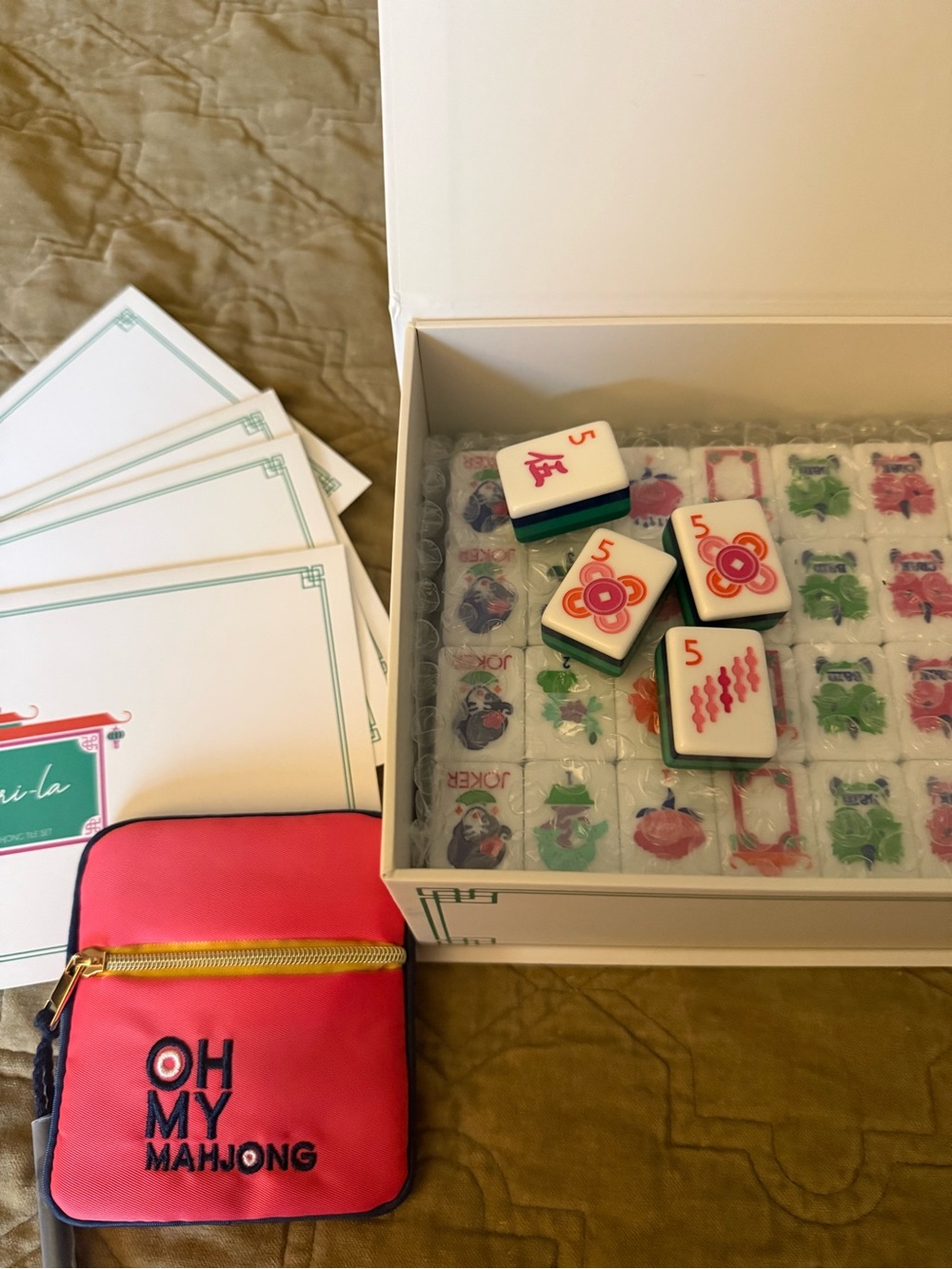 Oh My Mahjong Green Shangri-La Mahjong Set with four-layer tiles